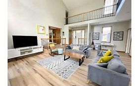 693 Ellicott Creek Rd